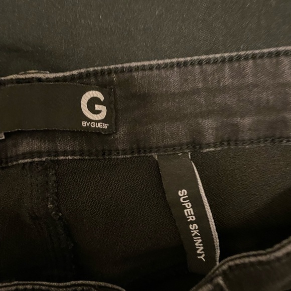 G by guess skinny jeans - Picture 2 of 3